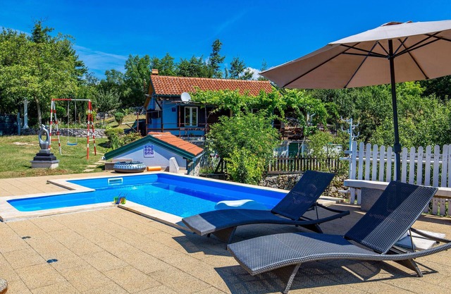 2 bedroom awesome home in Opatija