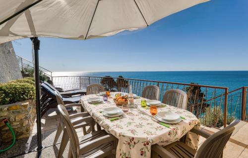 2 Bedroom Awesome Home In Cipressa