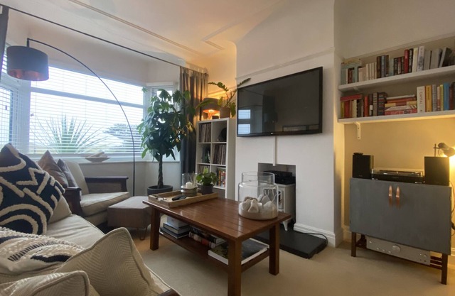 2 Bedroom Beachfront Home