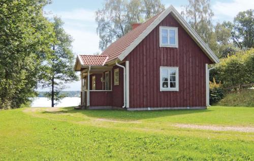 2 Bedroom Beautiful Home In Bolmsö