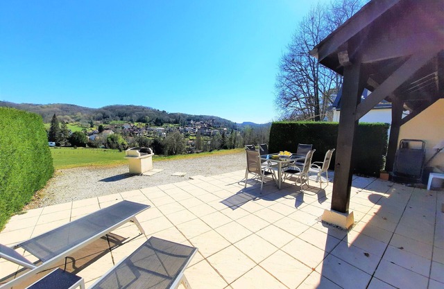 2 Bedroom Cottage in Carlux