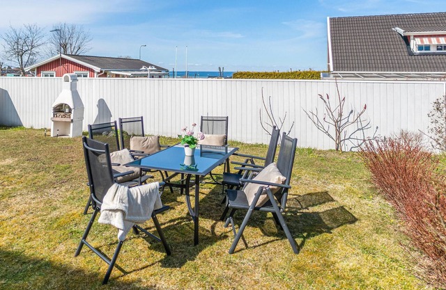 2 bedroom cozy apartment in Klintehamn