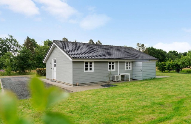 2 bedroom cozy home in Hovborg