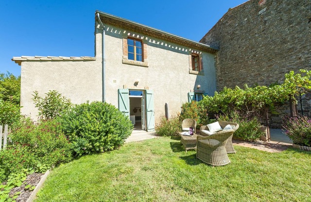 2 Bedroom Gite Near Carcassonne