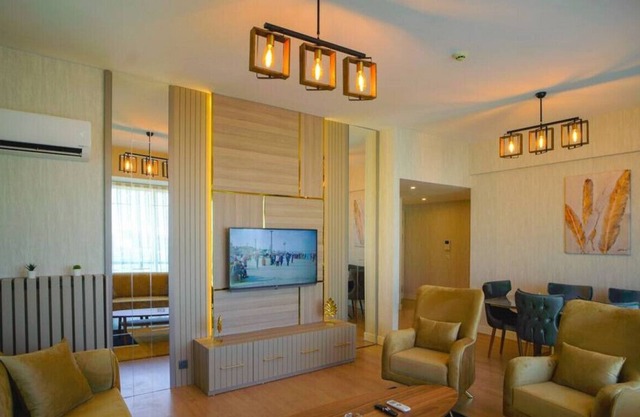 2 Bedroom Luxury Apartment near Mall of Istanbul