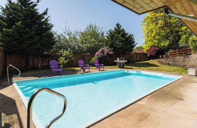 2 Bedroom luxury apartment with full kitchennn