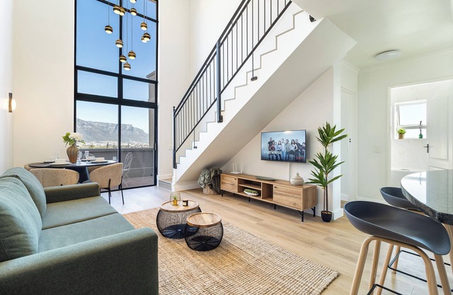 2 Bedroom, Mountain View Penthouse, Century City