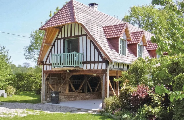 2 bedroom nice apartment in Houdetot