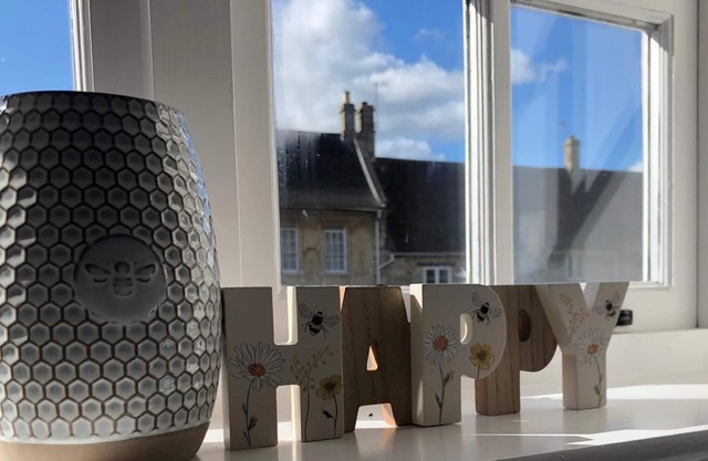 2 bedroom self-catering cottage, doggy friendly