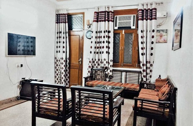 2 bedrooms spacious private apartment