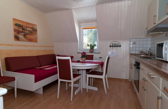 2-Bettwohnung * - Apartment u. Pension M. Schmitz