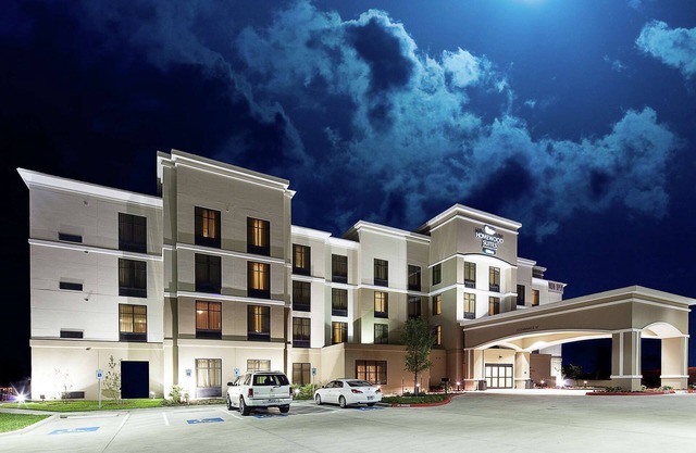 2 Connecting Suites at a Hotel