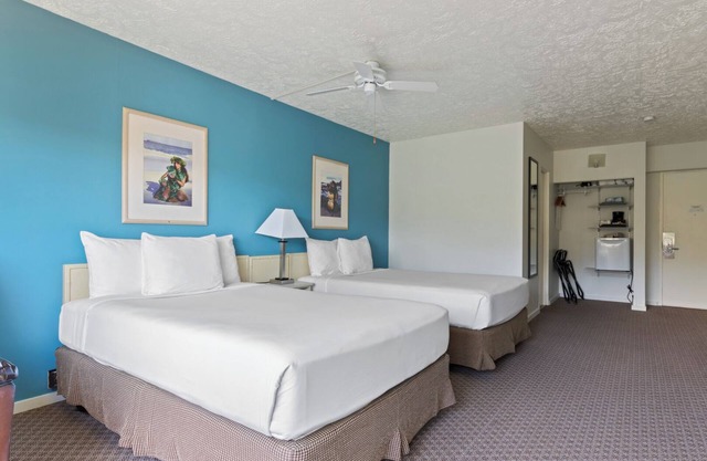 2 Family-Friendly Accommodations, Outdoor Pool, Near Maui Tropical Plantation!