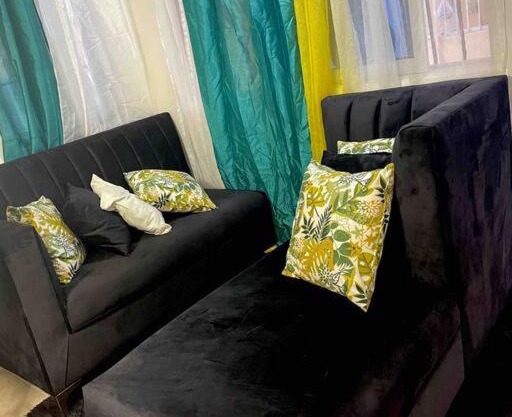 2 minuto del aeropuerto