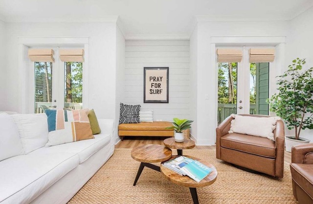 2 Pools ~ Golf Cart ~ Bikes ~ Xbox!