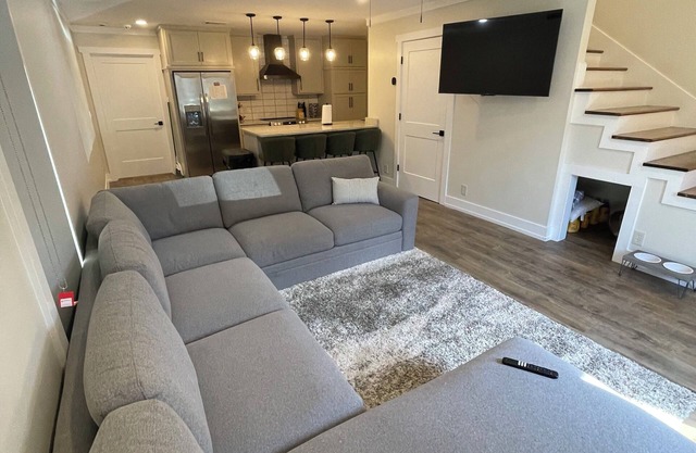 2-story charming 3-bedroom condo only minutes away from Ole Miss.