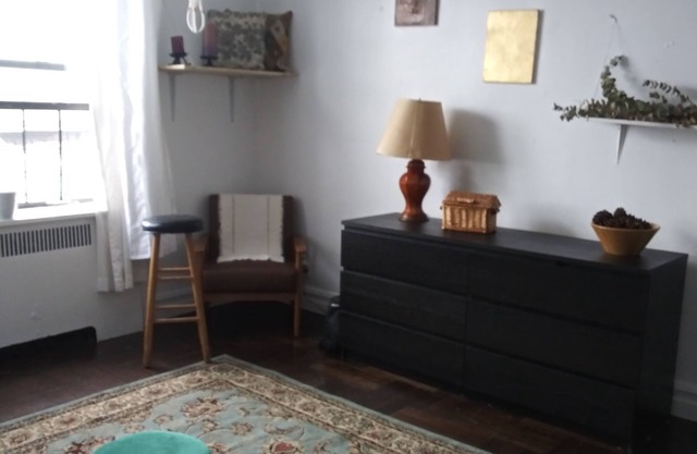 20 mins to Downtown NYC ~ 1 Double Bedroom