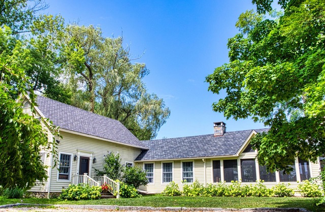 2023-2024 Academic Listing Connecticut Farm House With Breathtaking Views
