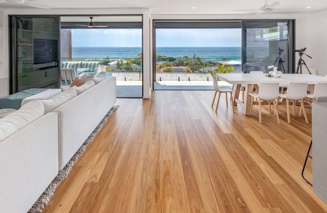 26B Seaview - Overlooking the ocean