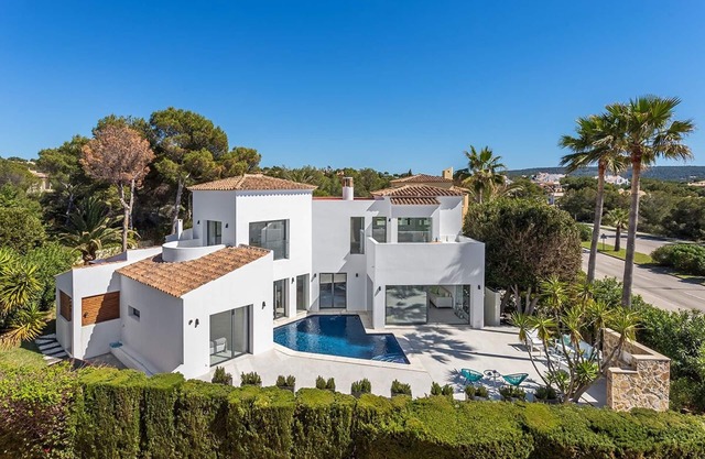 2705 Schicke Villa in Santa Ponsa Nova