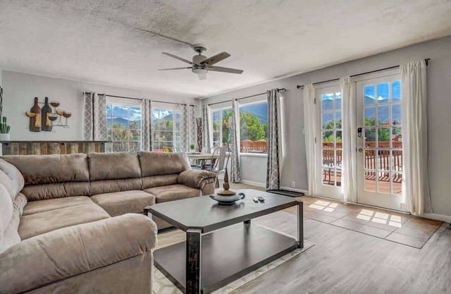 2BD Penthouse, Pet Friendly!