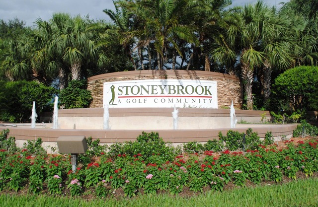 2BR/2BA 1st Floor Condo in Stoneybrook Golf & Country Club