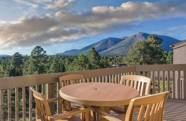 2br Deluxe Condo -Route 66 Family Fun Vacation!