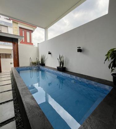 2BR Family Villa with Private Pool, Rooftop, Karaoke by Villa Tama