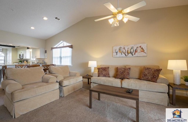 2BR Penthouse Condo - 2 Pools - Close to the Strip - Stairs Required - FREE TICKETS INCLUDED - FHE-17