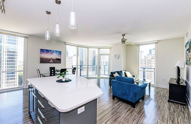 2BR Uptown Charlotte Furnished Apartments by RedAwning