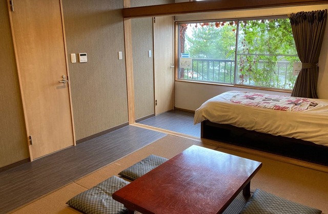 2F Japanesestyle room with shower toilet 1 Roo/Minamitsuru-gun Yamanashi