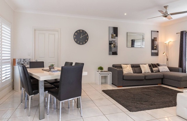 3/29 Parkes St - Quiet villa to enjoy the laid back Mid North Coast lifestyle