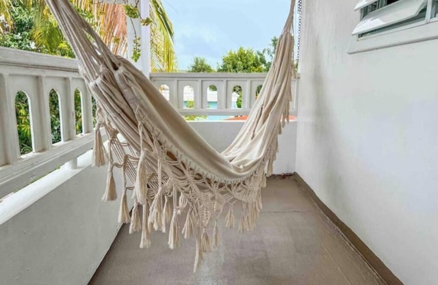 3.8 Hammock Living at Boho Casona near beaches