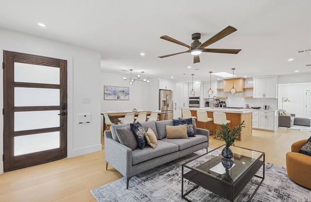 3-BD/3-BA Bungalow ft. Backyard w/Deck & Firepit