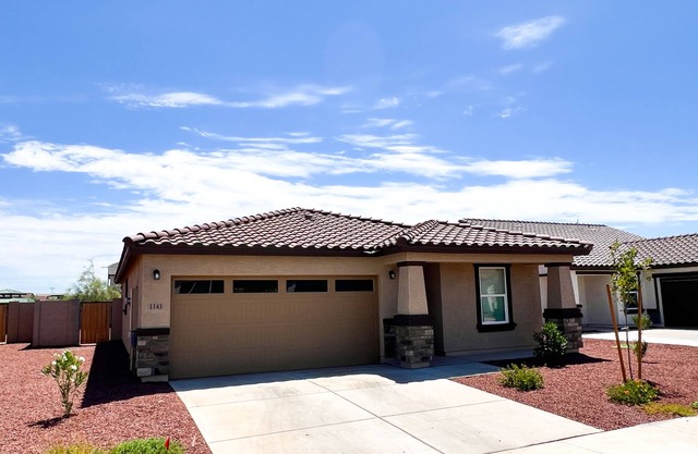 3 bed 2 bath home with all essentials included plus pet friendly!