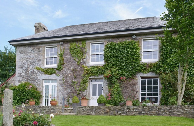 3 bedroom accommodation in Rilla Mill, near Callington