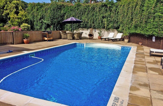 3 bedroom accommodation in Fitzhead, near Wivelscombe
