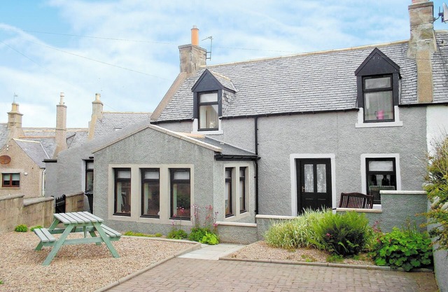 3 bedroom accommodation in Whitehills, near Banff