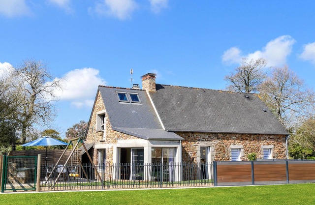 3 bedroom amazing home in LA HAGUE