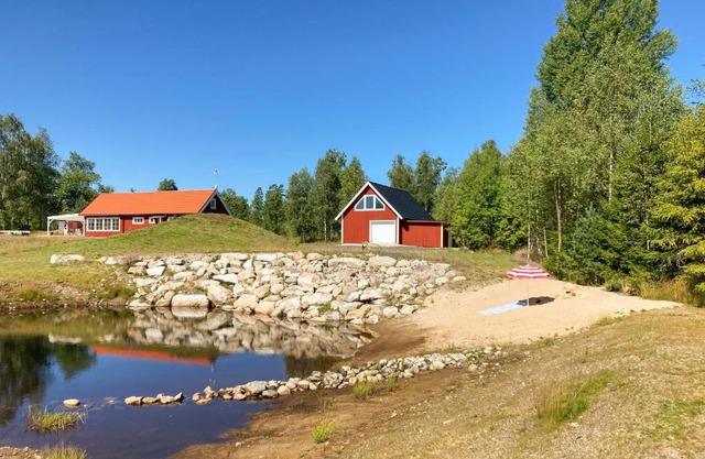 3 Bedroom Awesome Home In Vittsjö