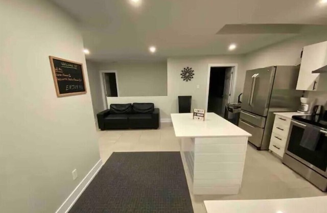 3 Bedroom Cozy Family Home, Close to all amenities