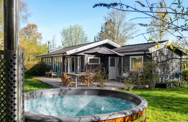 3 bedroom gorgeous home in Føllenslev