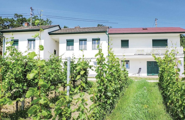 3 bedroom home in Eisenberg