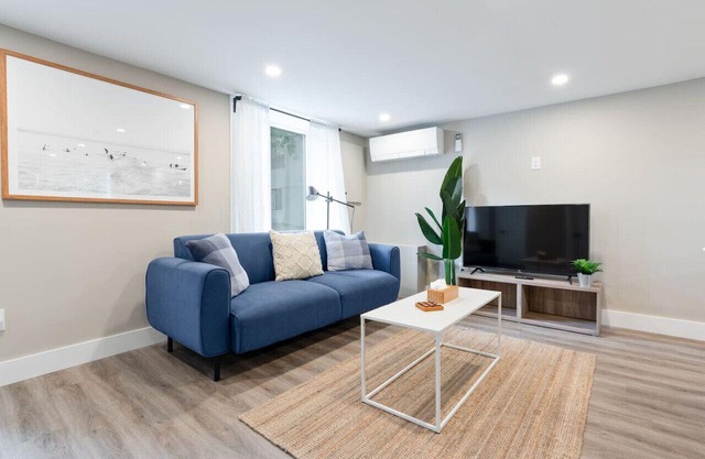 3-Bedroom Home – Perfect for Beach & City Getaways