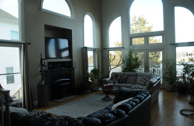 3 Bedroom house. The BayHouse on The water. Movie theater Dock, Rafts, Fishin