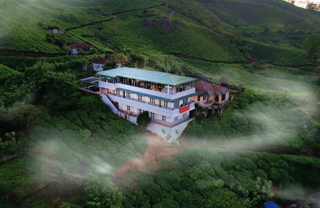 3 Bedroom in Tea Estate
