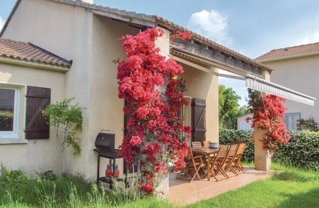 3 bedroom lovely home in Cervione