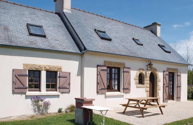 3 bedroom lovely home in Kerlouan