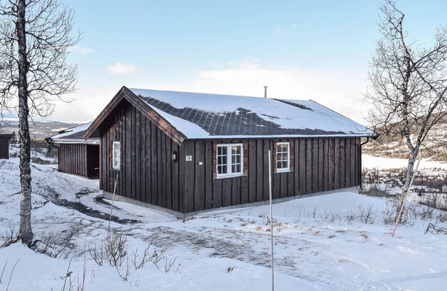 3 bedroom lovely home in Røn