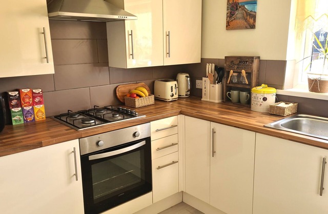 3 Bedroom Serviced Accommodation in Newport